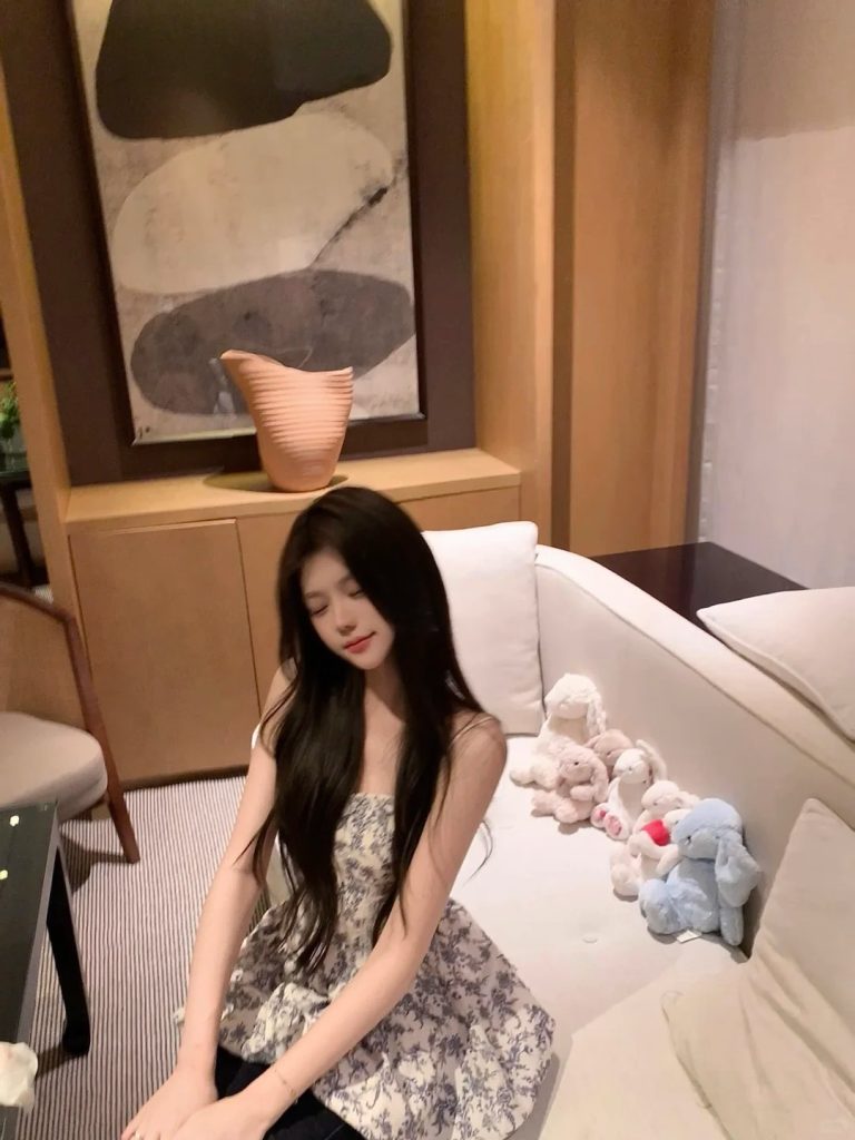 城市生活人物配图