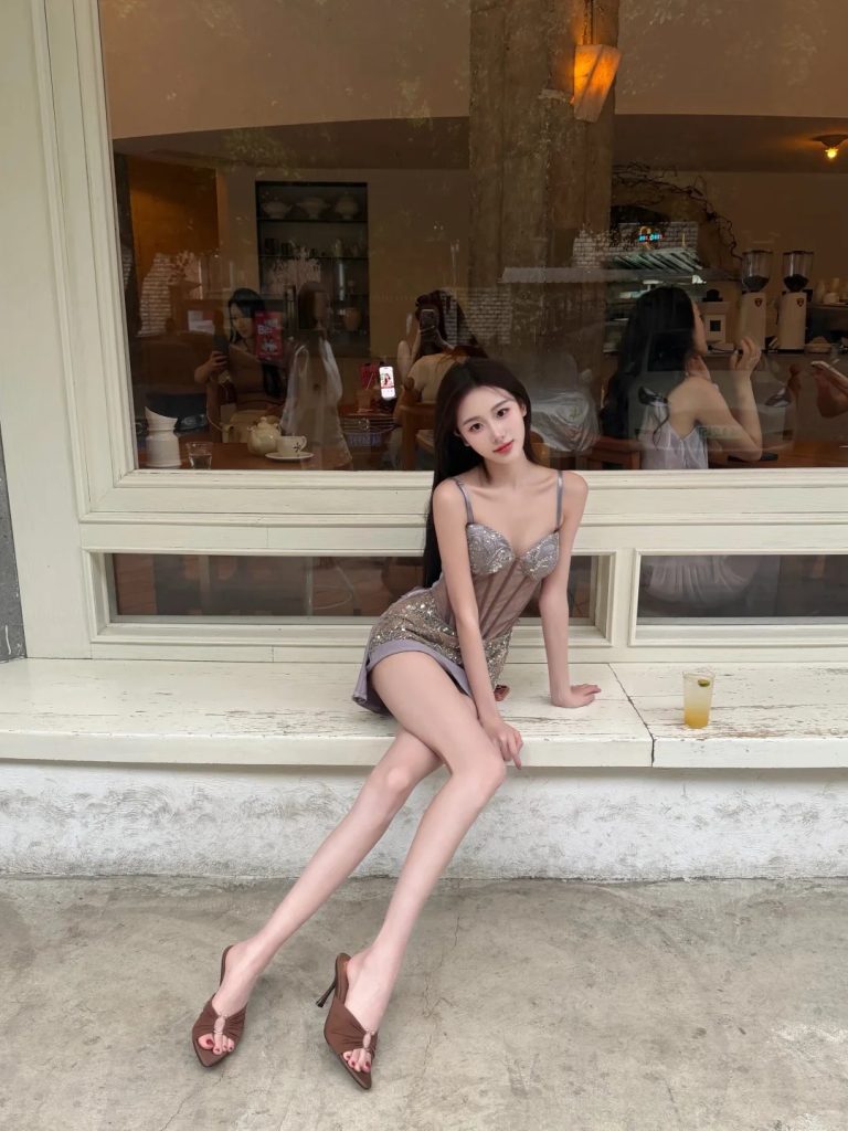 城市生活人物配图